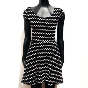 3/$15 Cute Black And White Cocktail Dress